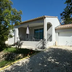 Les Des Ayres Villa